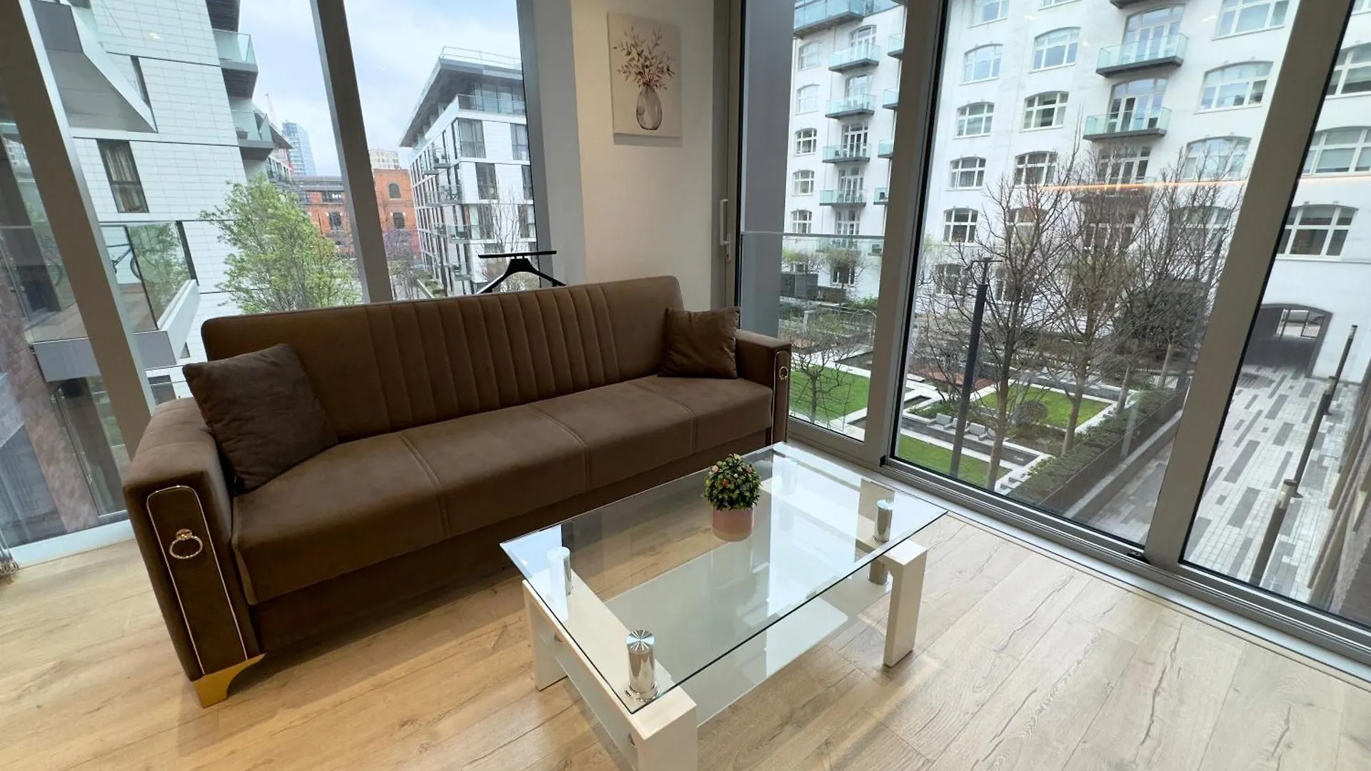 Tower Bridge, London Luxury Flat With Beautiful Garden Views Apartment