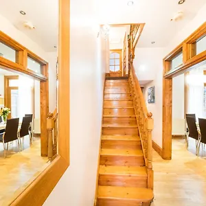 https://the-gatehouse.brighton-hotels-england.com